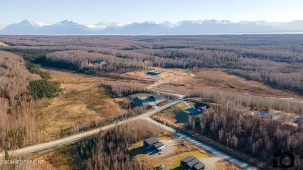 4633 S Preston Hills DR, Wasilla, AK 99623