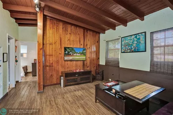 3761 SW 45th Ter, West Park, FL 33023