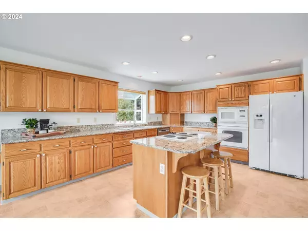 1017 NW 79TH CIR, Vancouver, WA 98665