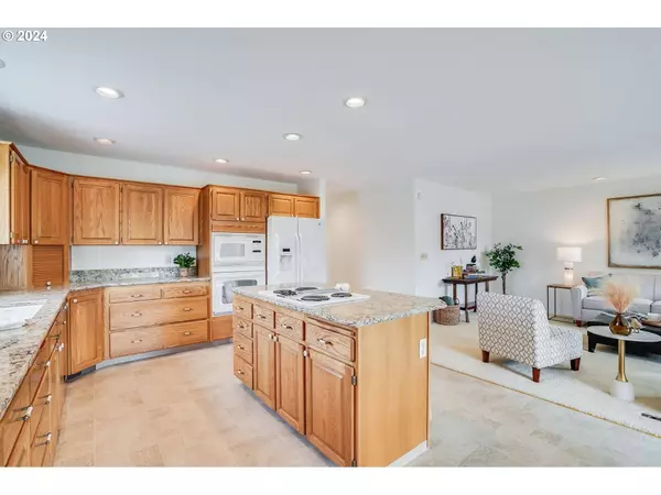 1017 NW 79TH CIR, Vancouver, WA 98665