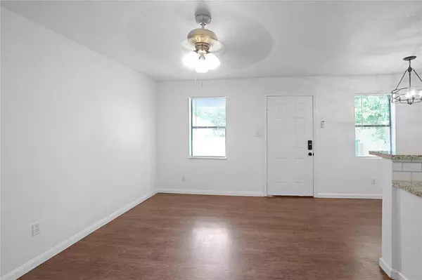 737 Neyland ST, Houston, TX 77022