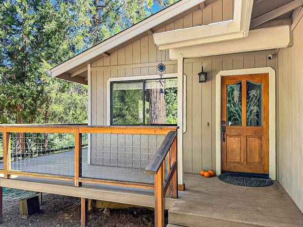 14020 Wheeler Acres RD, Grass Valley, CA 95949