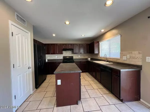 9521 W WILLIAMS Street, Tolleson, AZ 85353