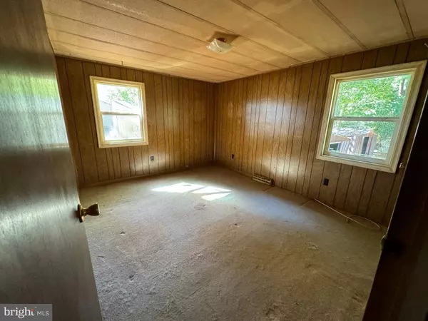 18316 SHINGLE POINT RD, Georgetown, DE 19947