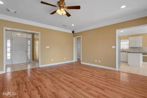 6008 Jason Street, Bossier City, LA 71111