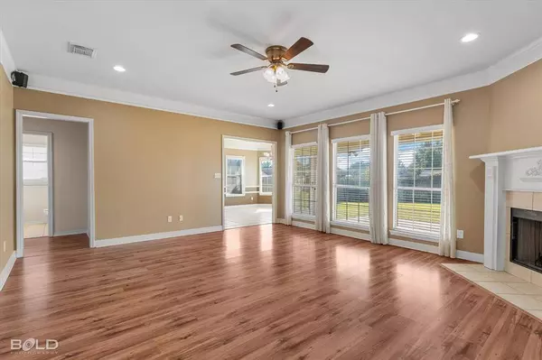 6008 Jason Street, Bossier City, LA 71111