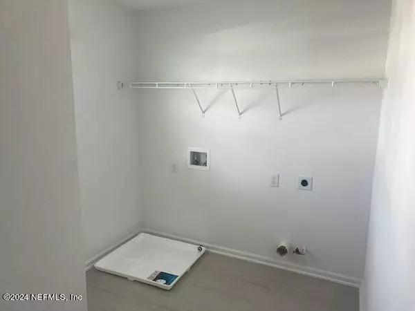 261 BOURMONT RD, St Augustine, FL 32095