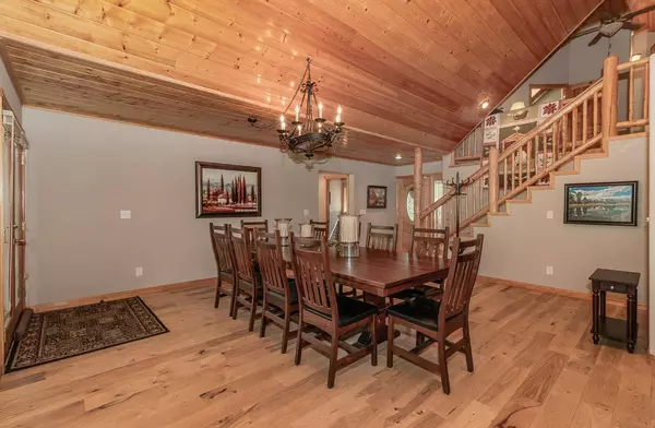 39736 Littleridge Road, Shaver Lake, CA 93664