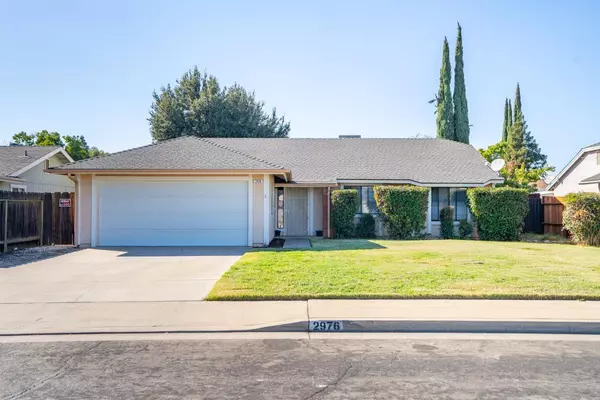 2976 Terry Avenue, Clovis, CA 93612