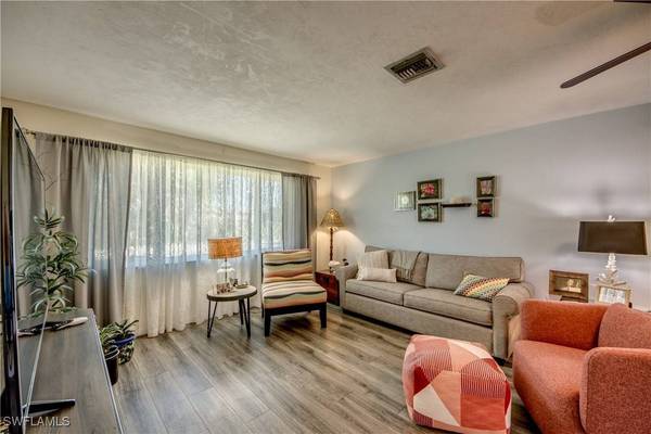 1506 SE 27th TER, Cape Coral, FL 33904