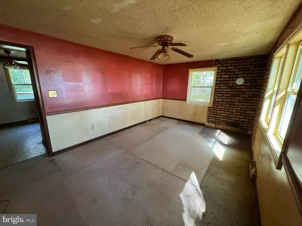 18316 SHINGLE POINT RD, Georgetown, DE 19947