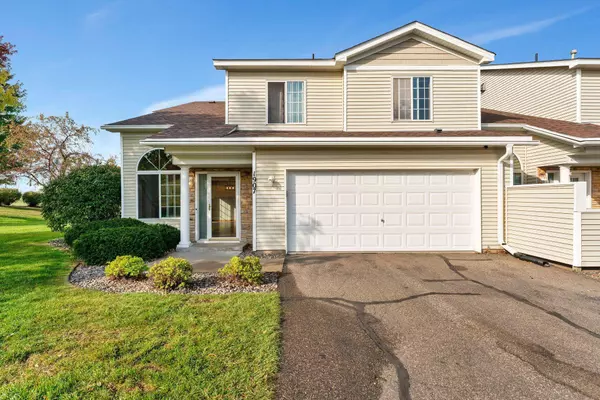 1907 Iris, Hudson, WI 54016