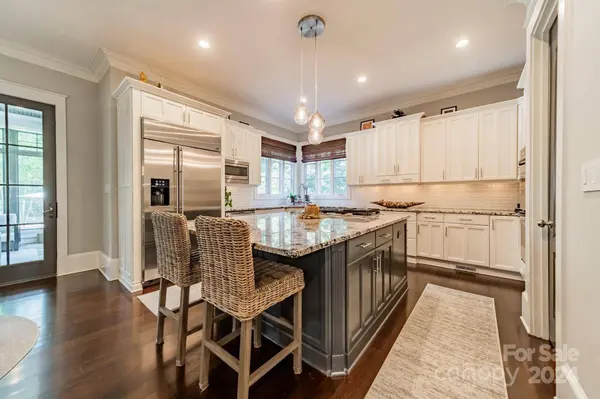 109 Deacons Pond CT, Mooresville, NC 28117
