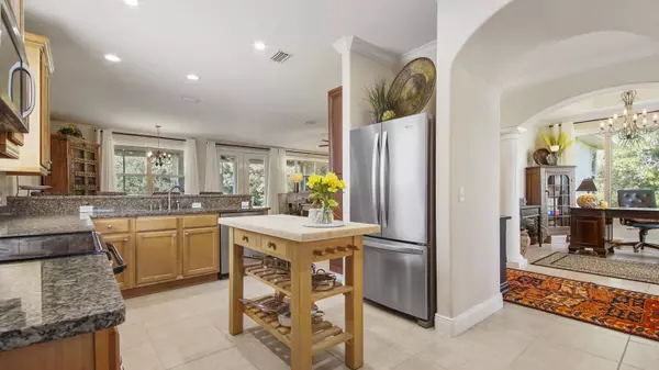 1464 Brushed Dune Circle, Freeport, FL 32439