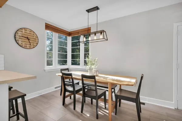 2613 Leonard NW Street, Grand Rapids, MI 49504