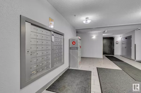 #209 11816 22 AV SW, Edmonton, AB T6W 2A2