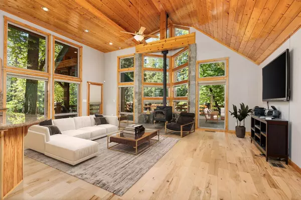 39736 Littleridge Road, Shaver Lake, CA 93664