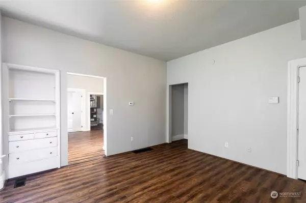 618 N Prospect ST, Tacoma, WA 98406