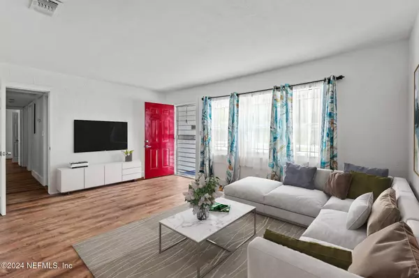 938 MORAVON AVE, Jacksonville, FL 32211