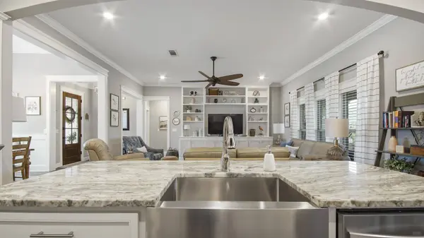 97 Mill Pond Cove, Freeport, FL 32439