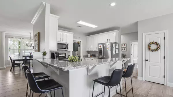 348 W Club House Drive, Freeport, FL 32439