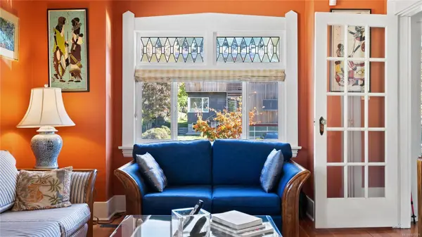 228 Irving Rd, Victoria, BC V8S 3Z9