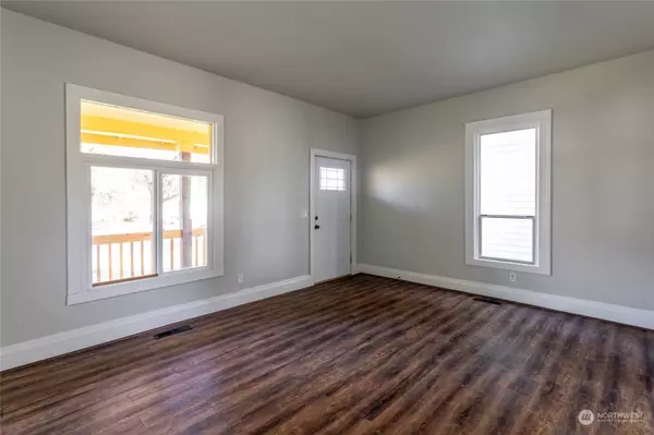 618 N Prospect ST, Tacoma, WA 98406