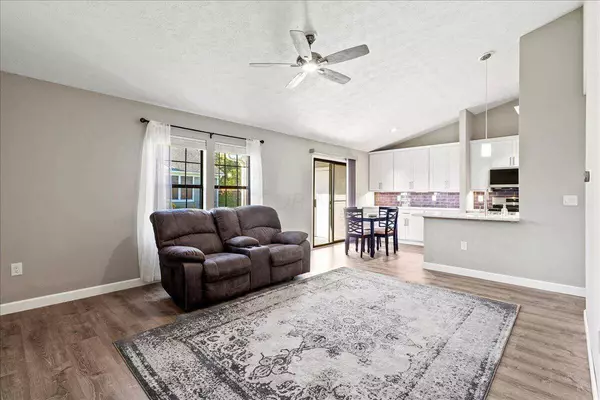 1116 Coventry Way B, Marysville, OH 43040