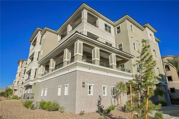 9201 Las Manaitas Avenue #401, Las Vegas, NV 89144