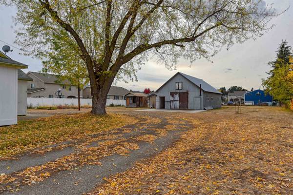 15116 E 4th Ave, Veradale, WA 99037