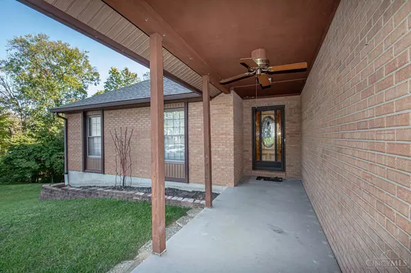 2209 Julie Ter, Reading, OH 45215