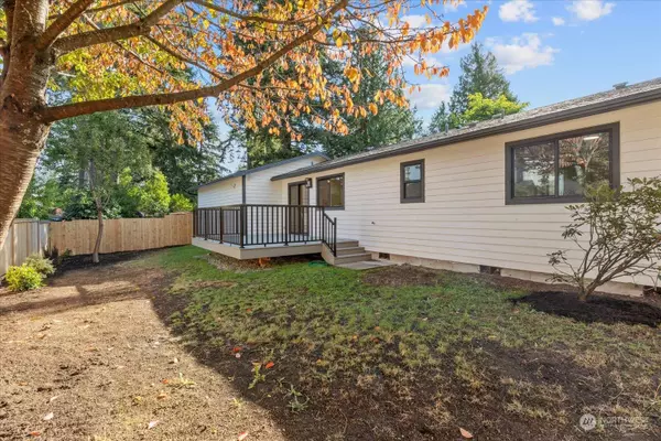 1906 NE 120th st, Seattle, WA 98125