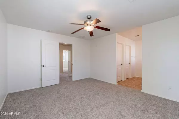 4249 E MILKY Way, Gilbert, AZ 85295