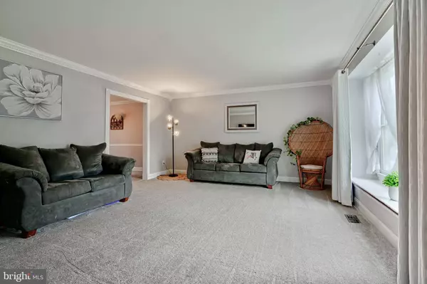 4231 GARLAND AVE, Nottingham, MD 21236