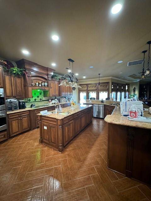 210 S Madison Court, Bossier City, LA 71111