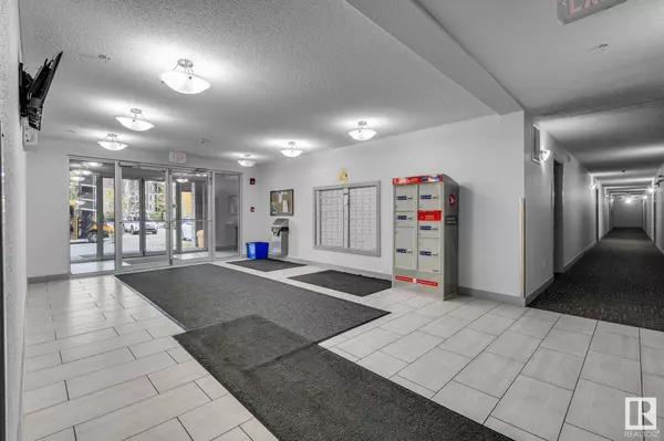 #209 11816 22 AV SW, Edmonton, AB T6W 2A2