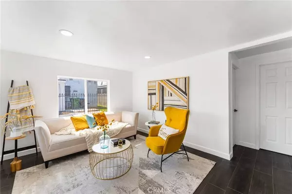 2635 Carmona AVE, Los Angeles, CA 90016