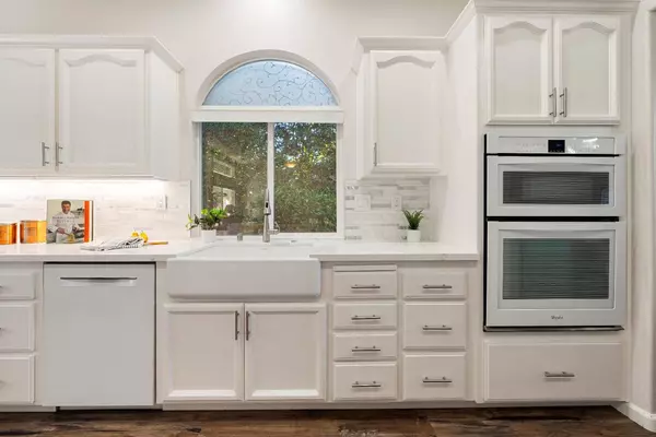 4904 Moonshadow CT, Rocklin, CA 95677