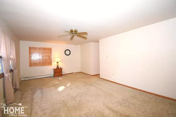 211 E Washington Street, Durand, MI 48476