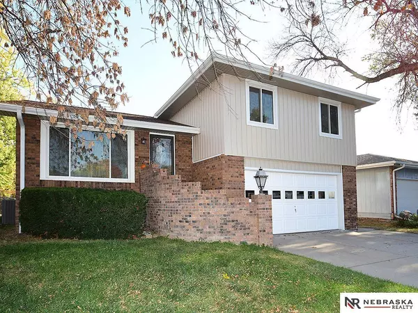 3116 Stephanos Drive, Lincoln, NE 68516