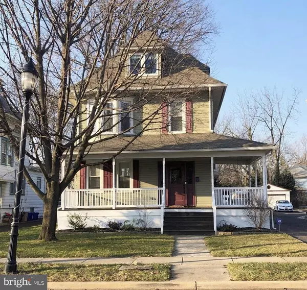 915 COLLINGS AVE, Collingswood, NJ 08107