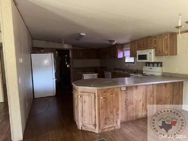 121 Little River 248, Ogden, AR 71853