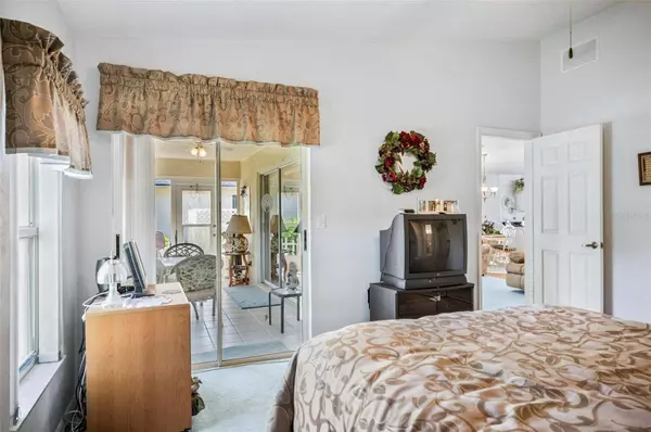 3804 GROVE VIEW LN, Port Orange, FL 32129