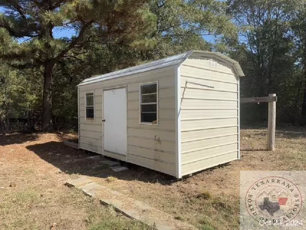 121 Little River 248, Ogden, AR 71853
