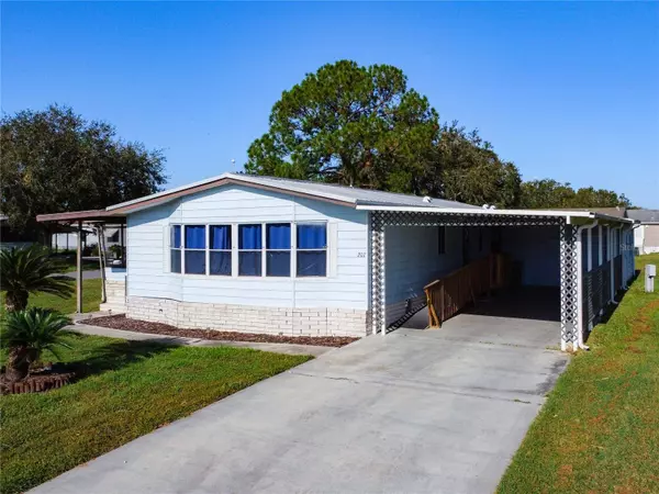 202 ELLSWORTH CT, Kissimmee, FL 34758