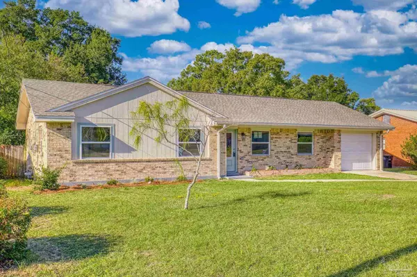 3312 Rothschild Dr, Pensacola, FL 32503