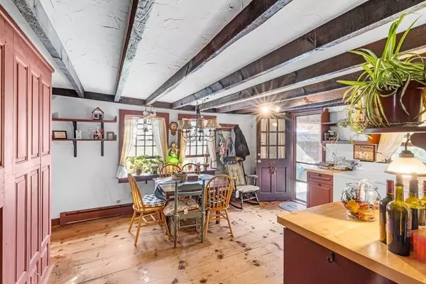 1 Summer St, Rehoboth, MA 02769