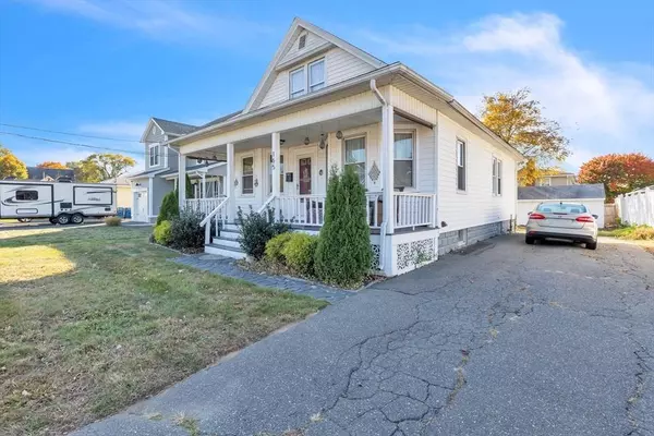 165 Prospect St, Ludlow, MA 01056