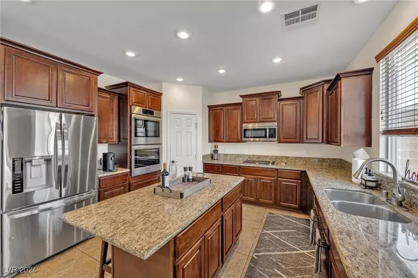 9720 Sandy Turtle Avenue, Las Vegas, NV 89149