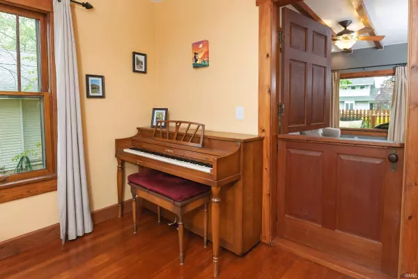 803 E Grimes Lane, Bloomington, IN 47401-6001